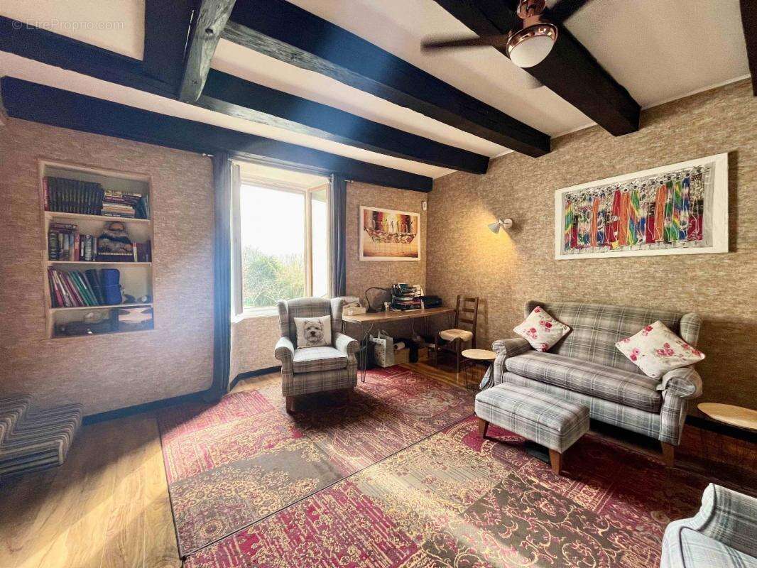 Maison à LE VIGEANT