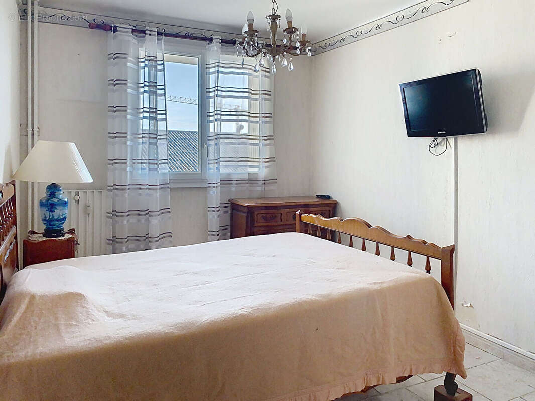 Appartement à LA VALETTE-DU-VAR