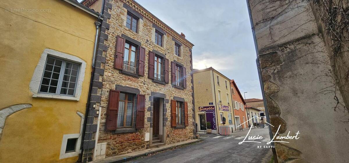 Photo 1 - Maison à LE BREUIL-SUR-COUZE