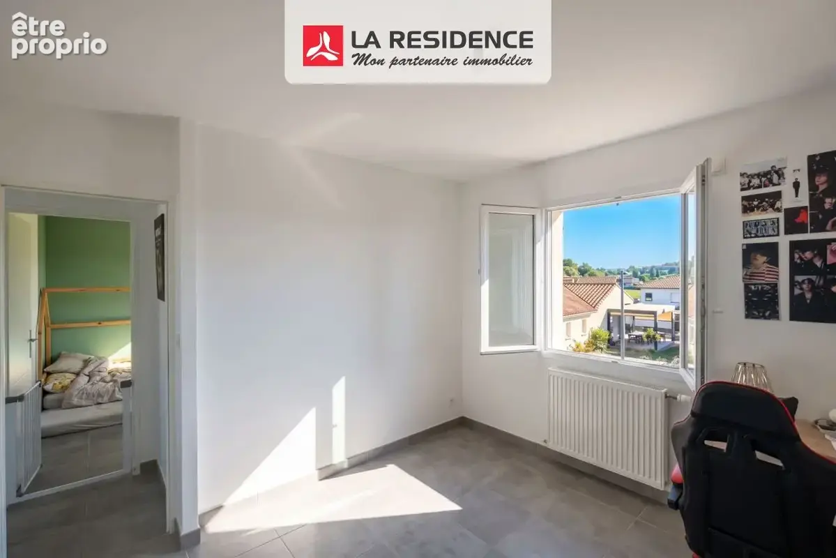 Maison 4 pièces 92 m² à vendre à Chatuzange-Le-Goubet (26300) - photo 8