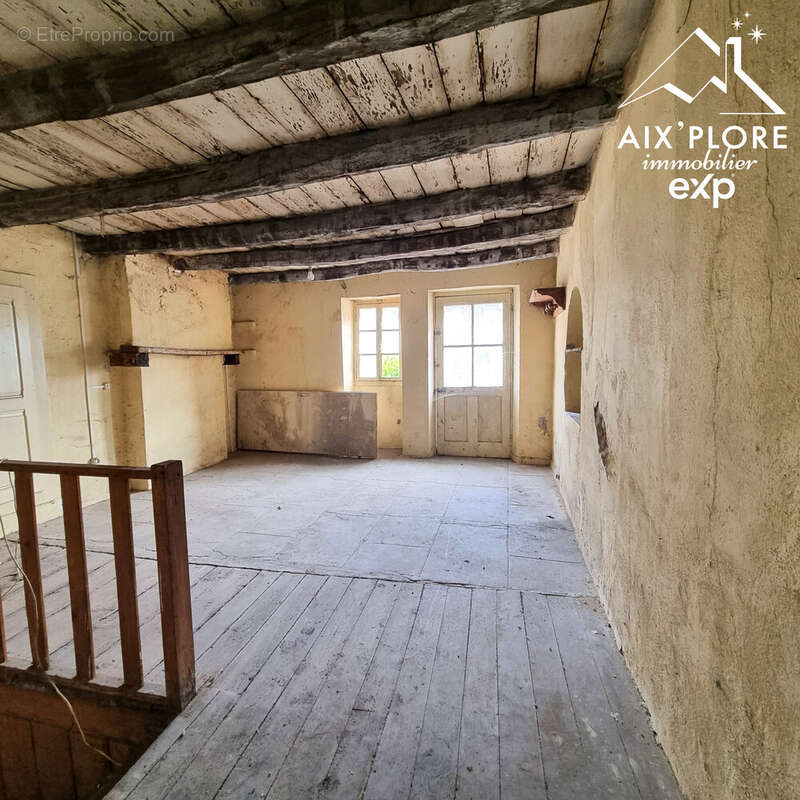 Maison 52 m² à Montmelian  - photo 4