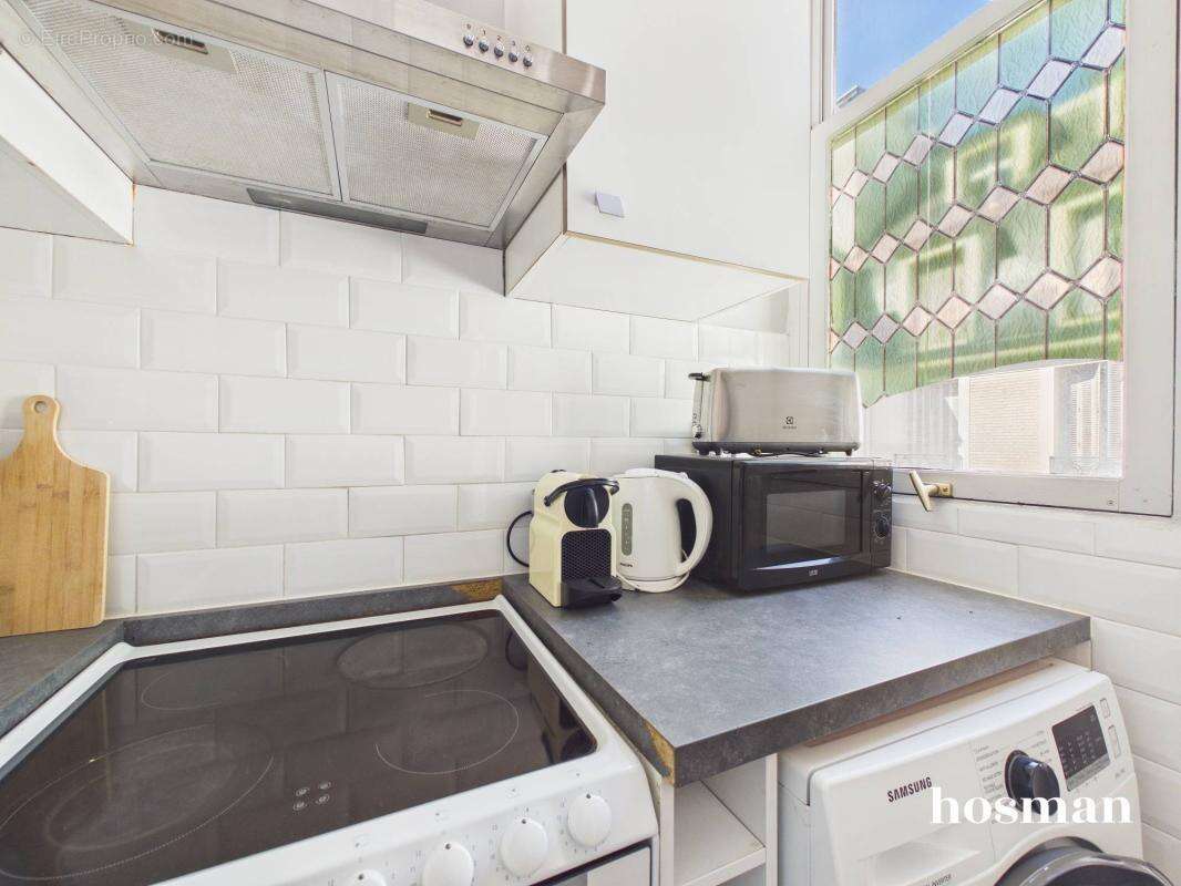 Appartement à PARIS-8E