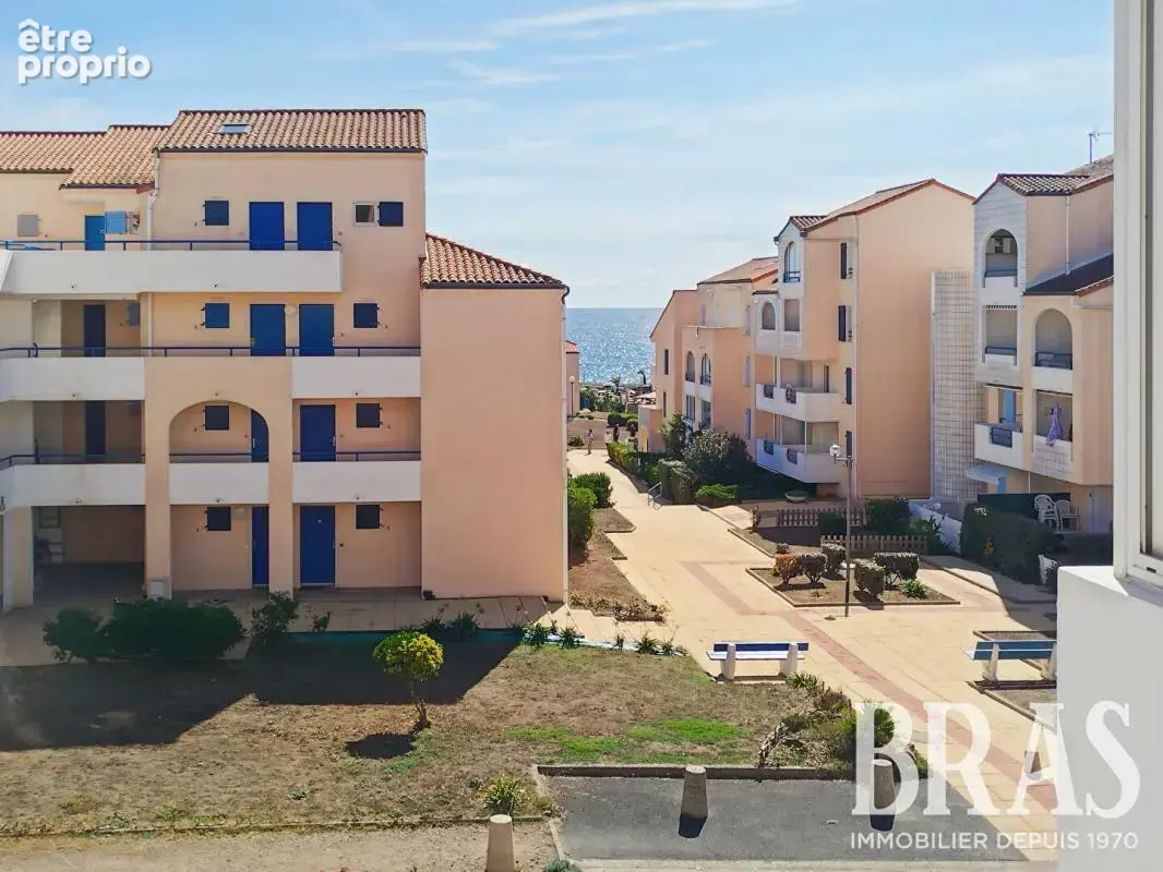 Appartement  2 pièce(s) LES SABLES D'OLONNE avec garage - photo 2