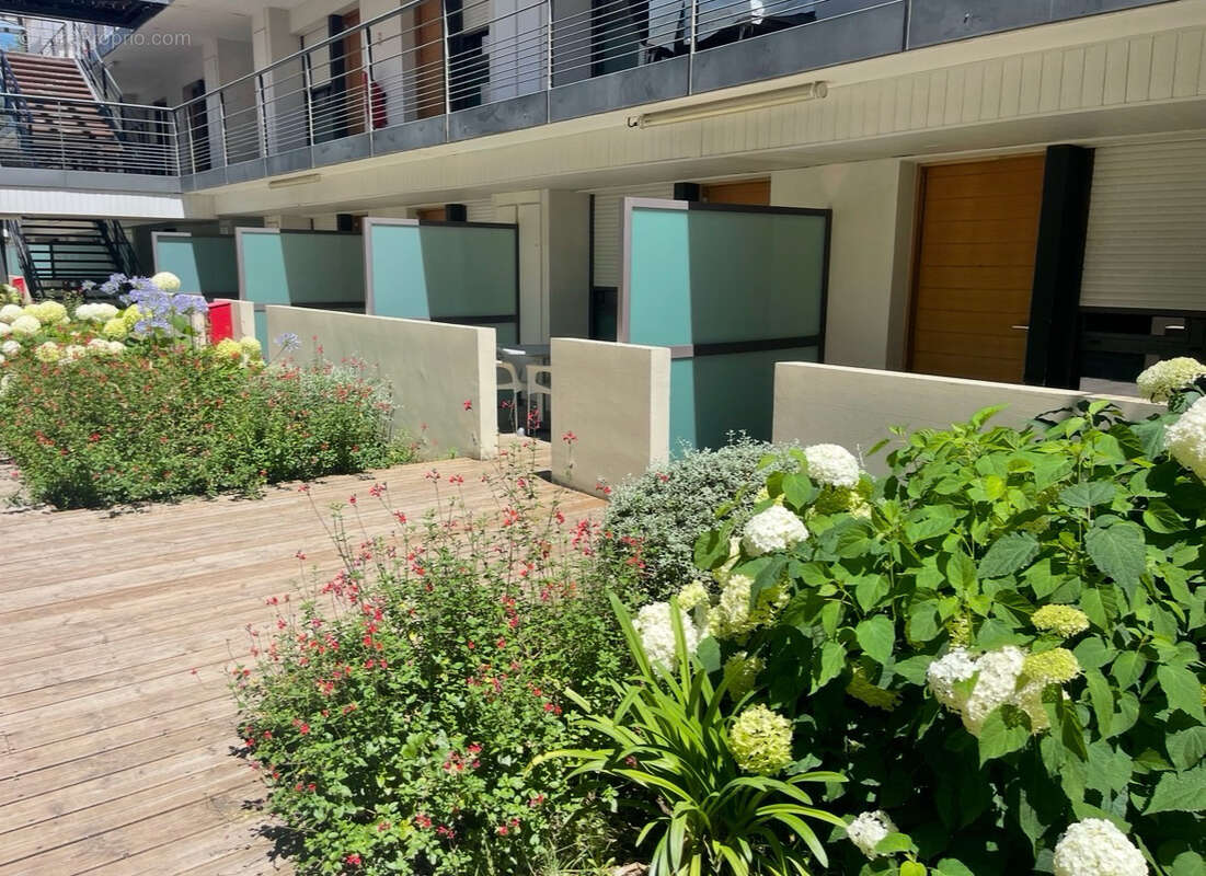 INVESTISSEMENT T1 22 M2 terrasse, 13510 - photo 6