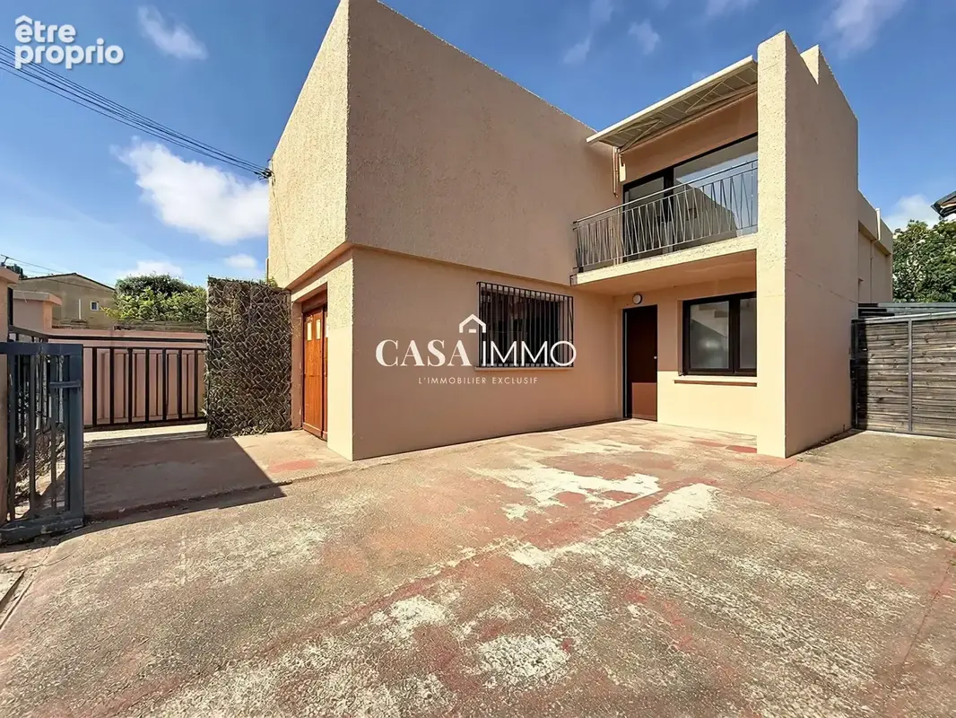 Appartement à HYERES