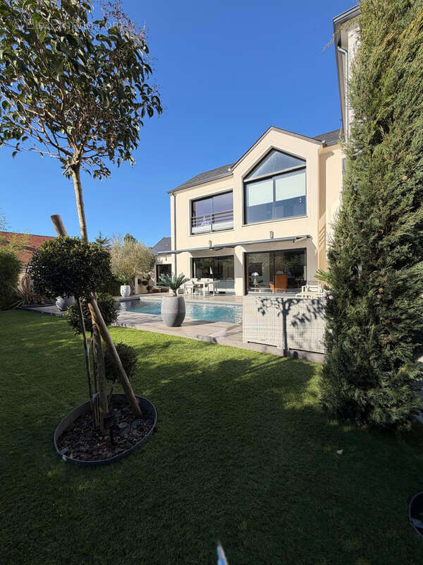 Maison à CHAVENAY