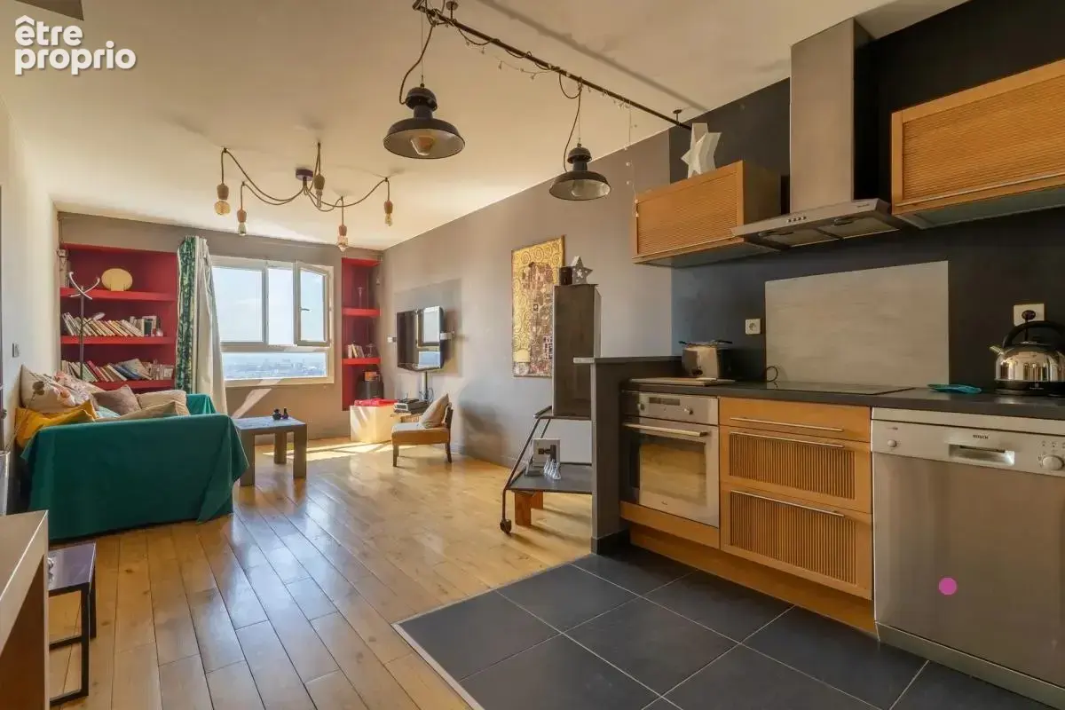Appartement à PARIS-20E