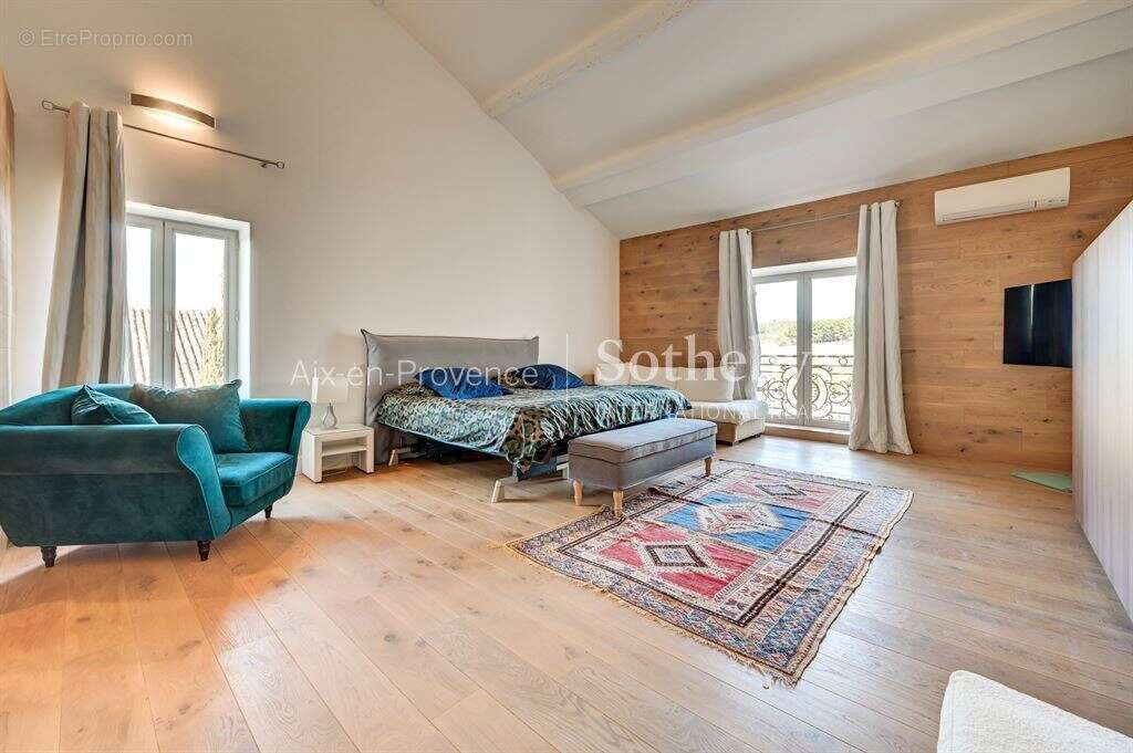 Maison à AIX-EN-PROVENCE