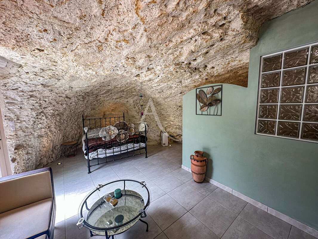 Maison semi-troglodytique de charme à Rochemenier (49700) - photo 4