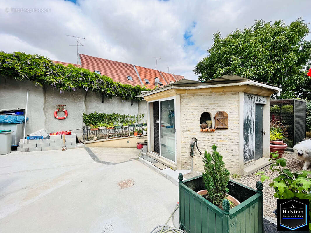 Maison à NANTEUIL-LE-HAUDOUIN