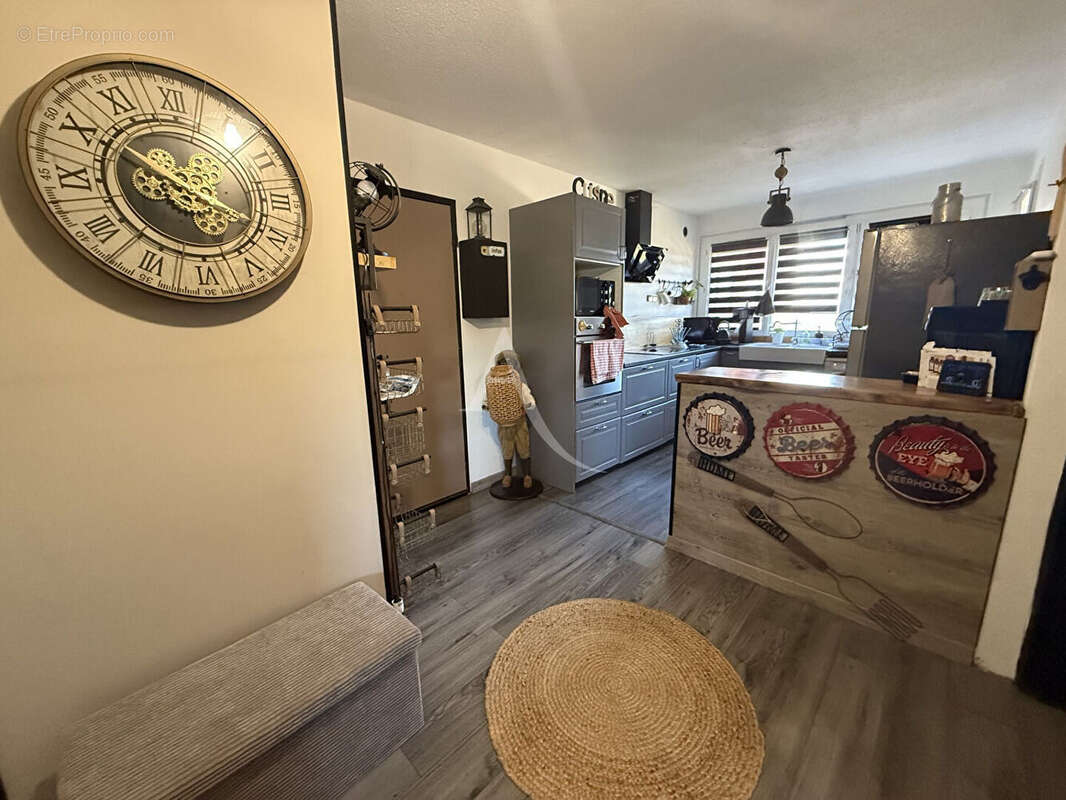 Appartement à SALON-DE-PROVENCE