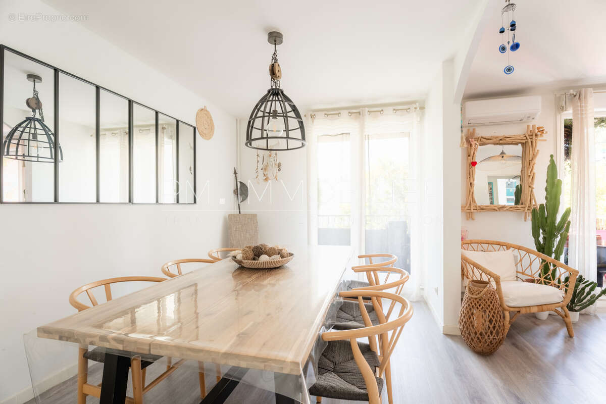 Appartement à MARSEILLE-11E
