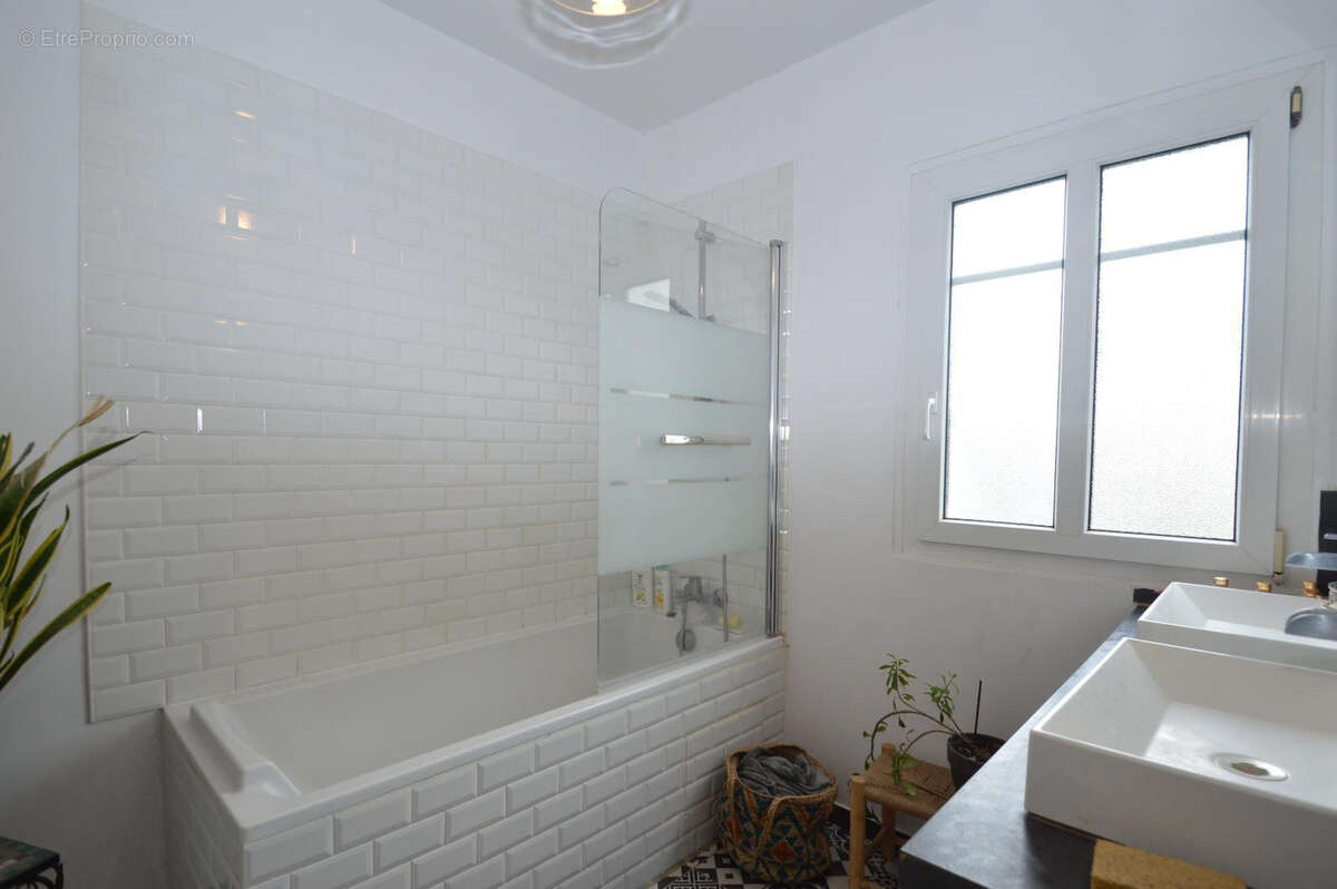 Maison à TREMBLAY-EN-FRANCE