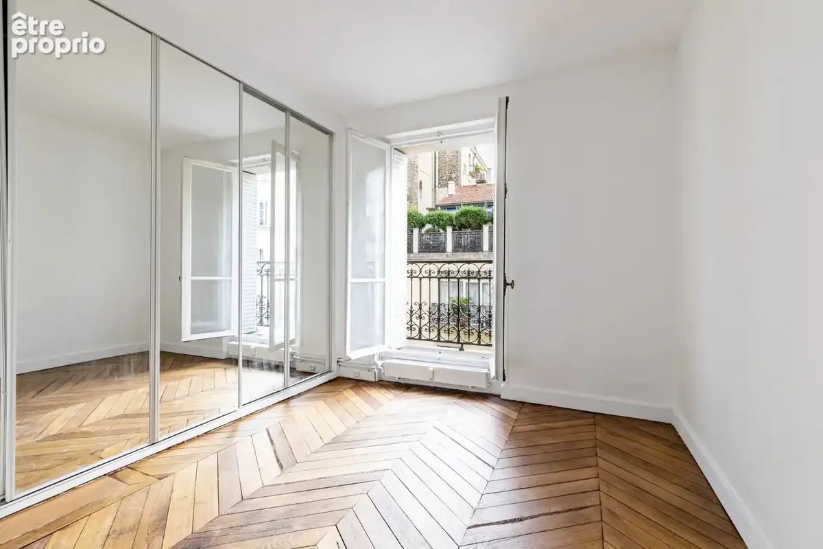 PARIS 9 - rue CHAPTAL - F5  + Cave + Chambre de service - photo 11