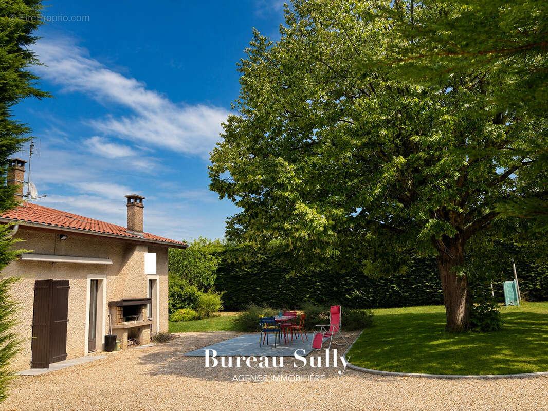 Maison 165 m2  terrain de 1000 m2 Belleville en Beaujolais ttes commodités - photo 21