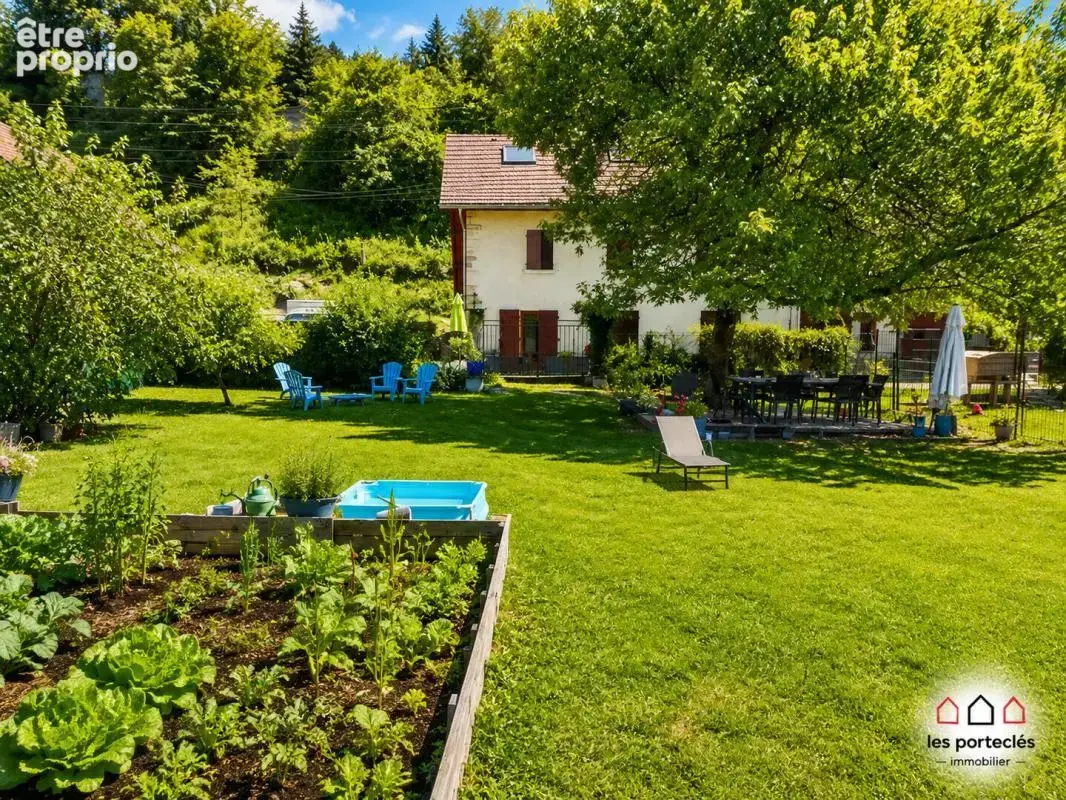 ENTRE-DEUX-GUIERS Jolie Maison Campagnarde de 135m² / 847m² de Terrain - photo 18