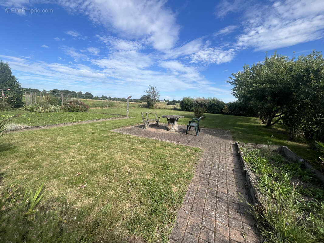 Maison de campagne à rénover avec fort potentiel - Combourtillé - photo 10