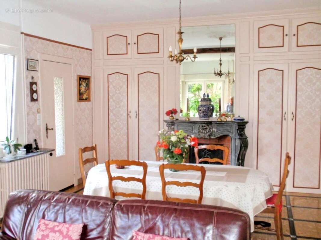 Maison à OIGNIES