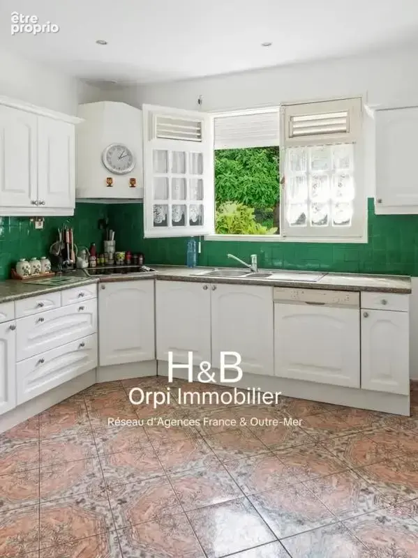 Charmante Maison sur 2 niveaux avec grande terrasse, jardin et studio indépendant - photo 3