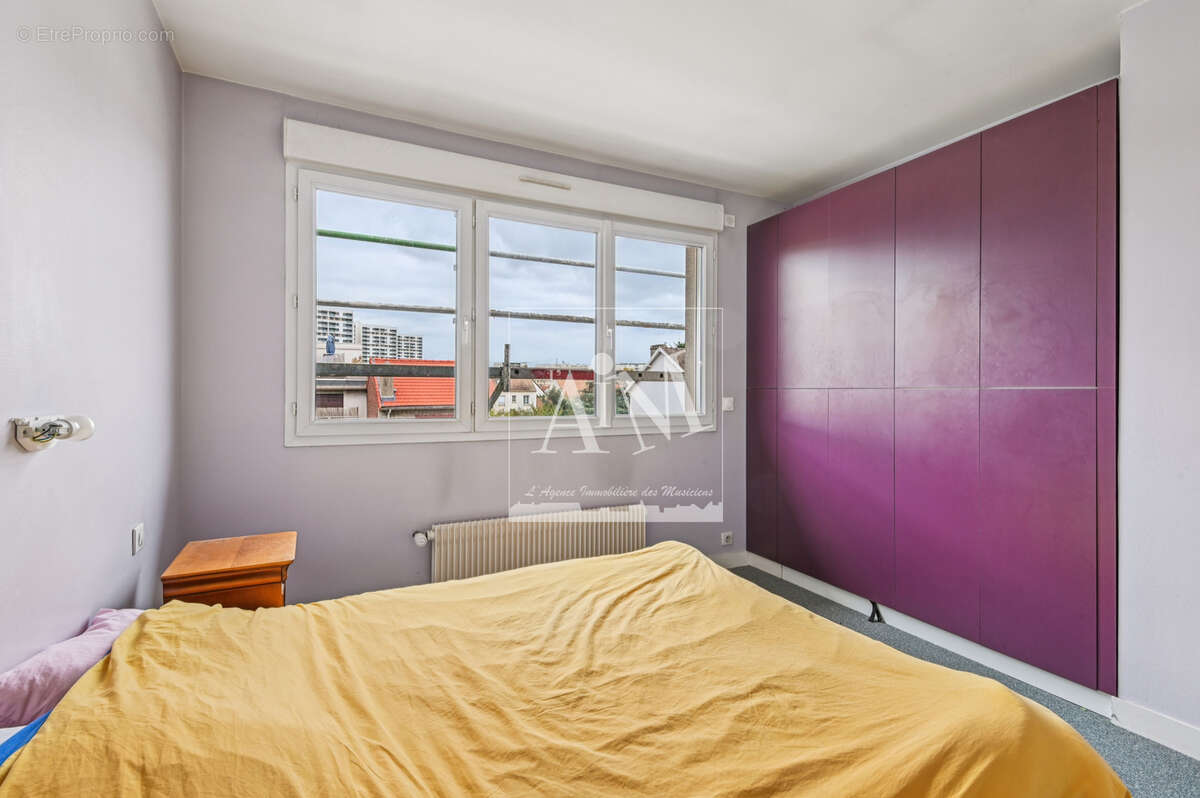 Appartement à NANTERRE