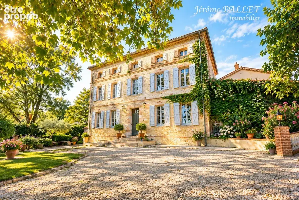 Maison 12 pièces 450 m² à vendre à Gaillac (81600) - photo 1