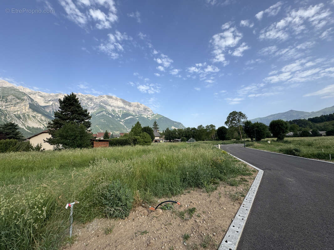 Terrain à CHAUFFAYER