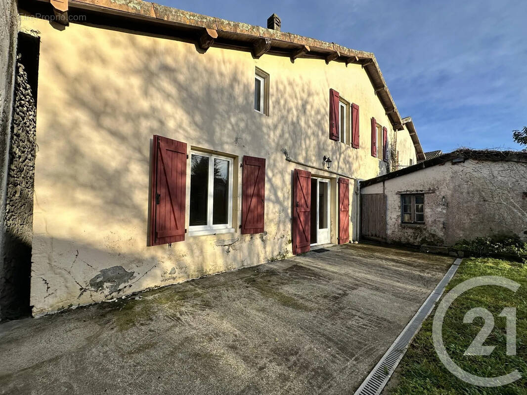 Maison à BELLOCQ