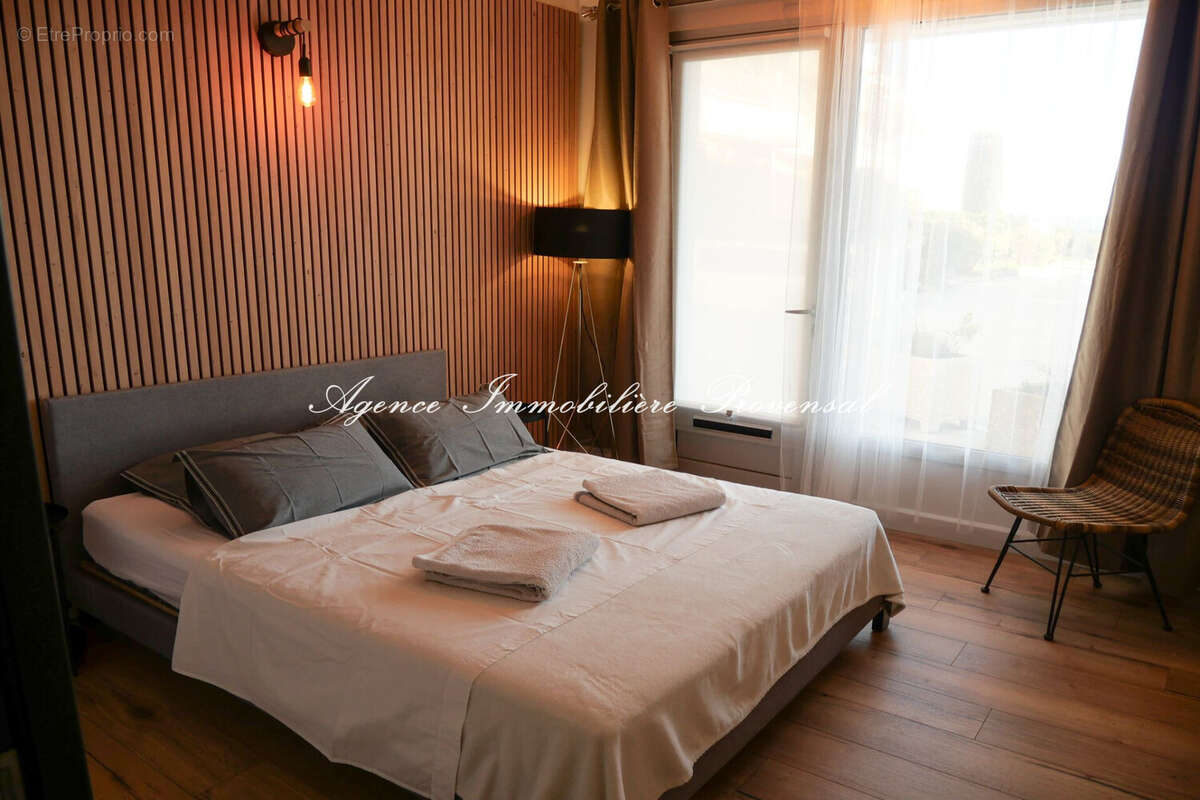 Commerce à SAINTE-MAXIME