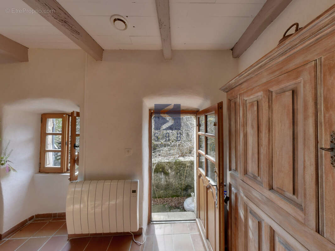 Maison à SAINT-FORTUNAT-SUR-EYRIEUX