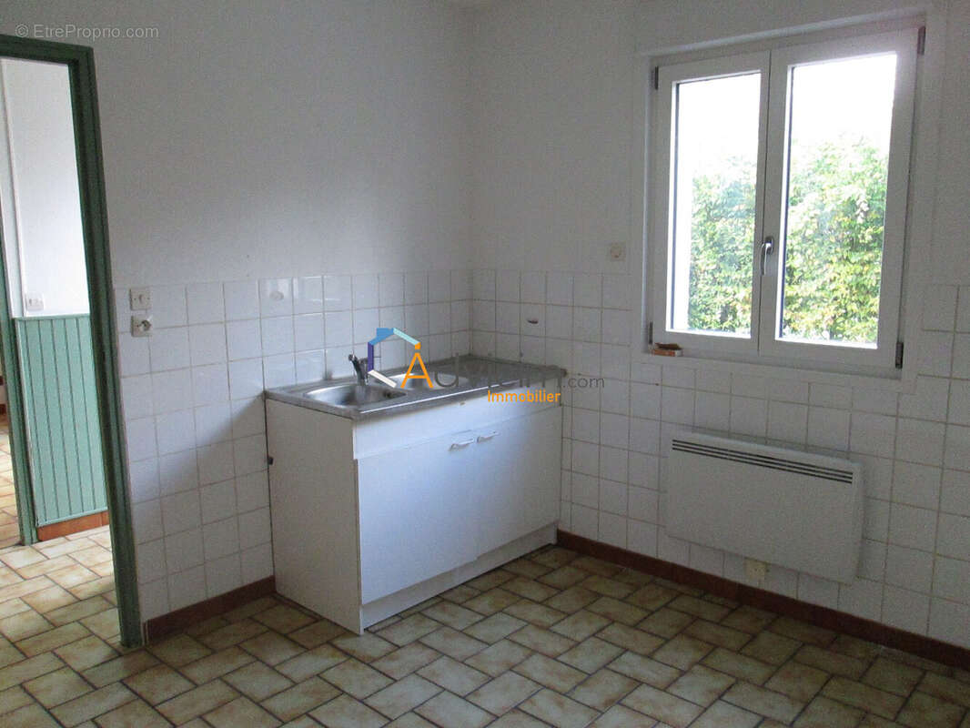 Maison à CLAIREGOUTTE