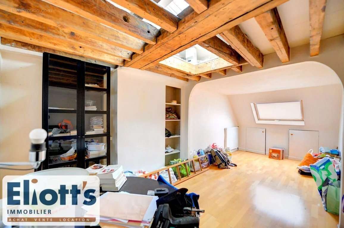 Appartement à PARIS-4E