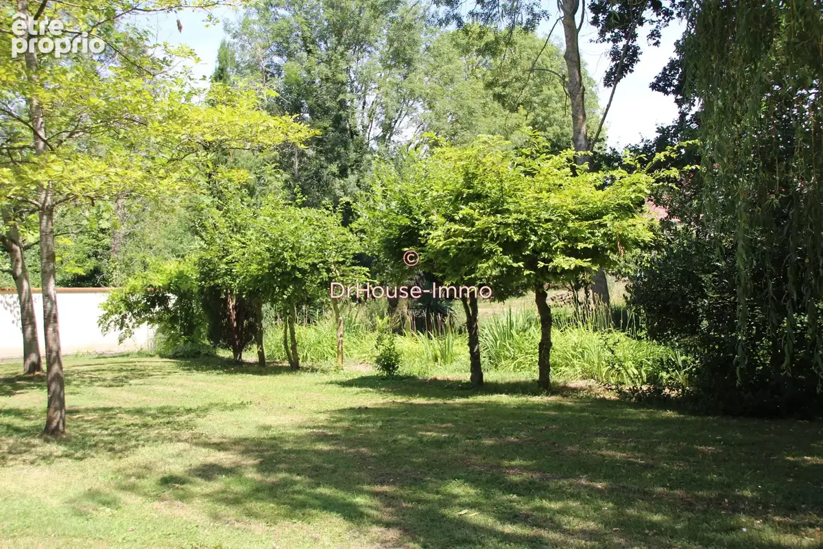 Maison 416 m² à Prefontaines  - photo 18