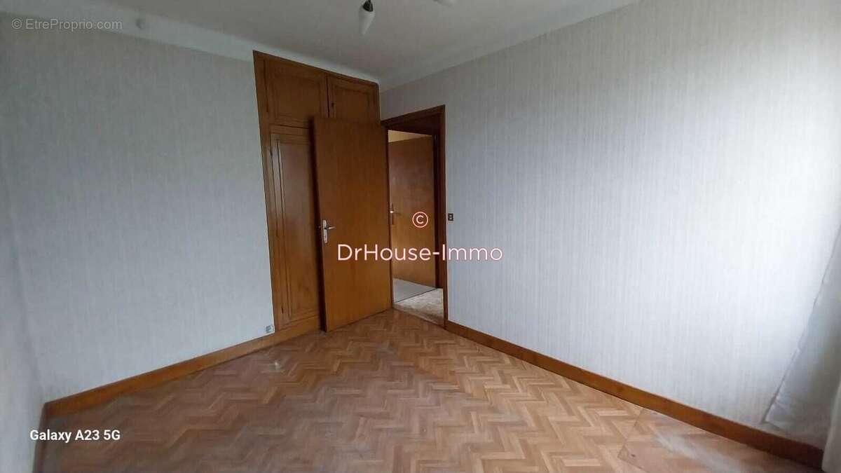 Maison 77 m² à Cahors  - photo 4