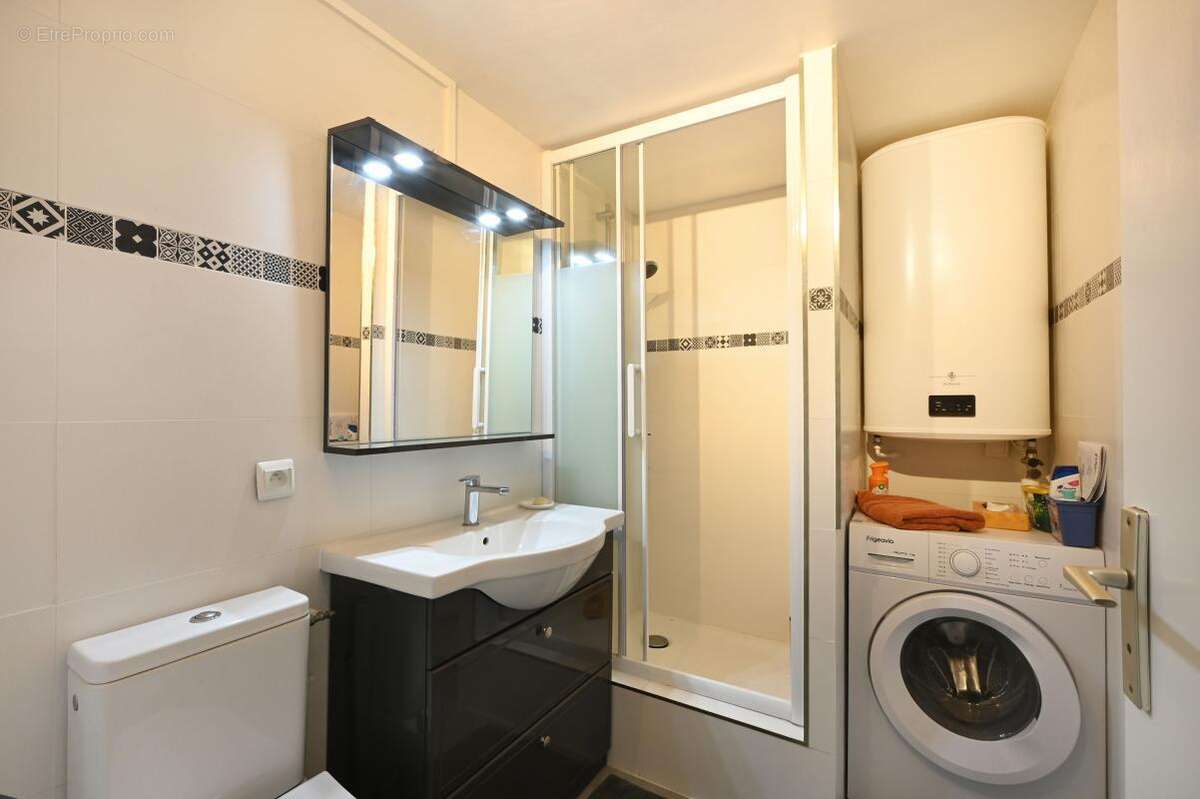 Appartement à SAINT-MARTIN-DE-RE