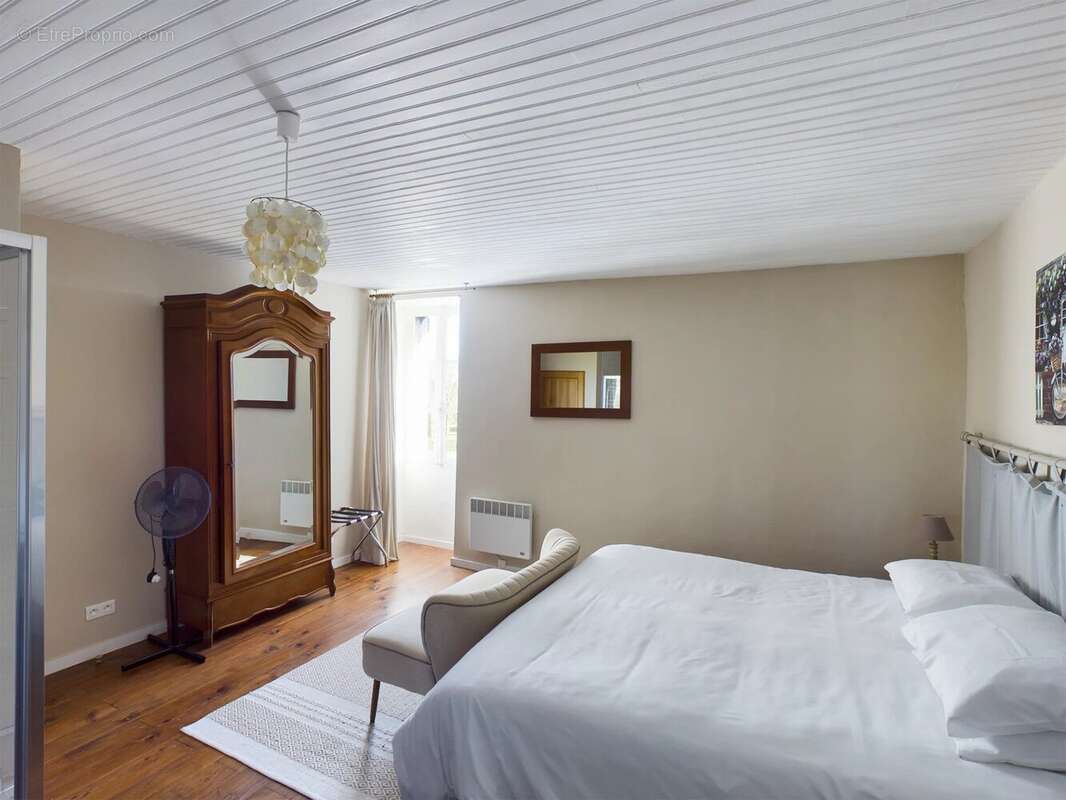 Maison à VERTEILLAC