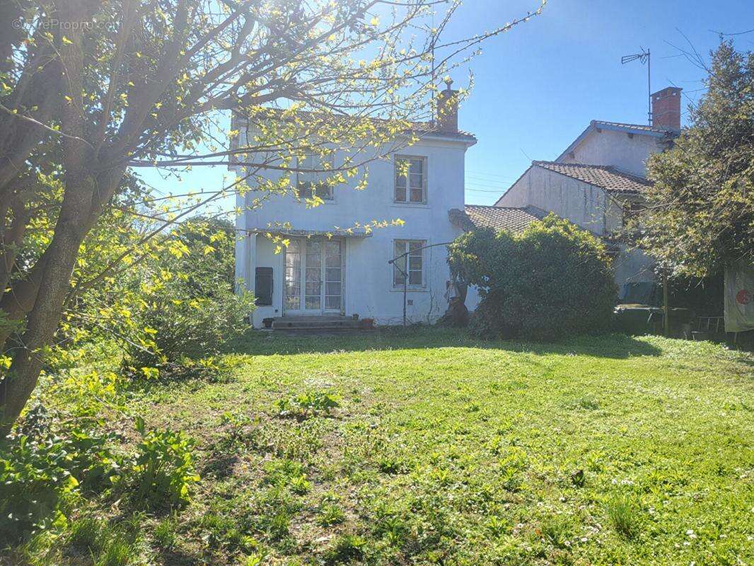 Maison à LE BOUSCAT