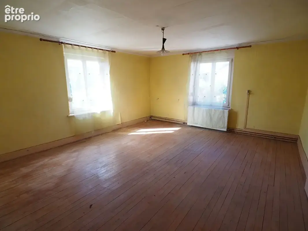 Maison de village - nombreuses dépendances - photo 16