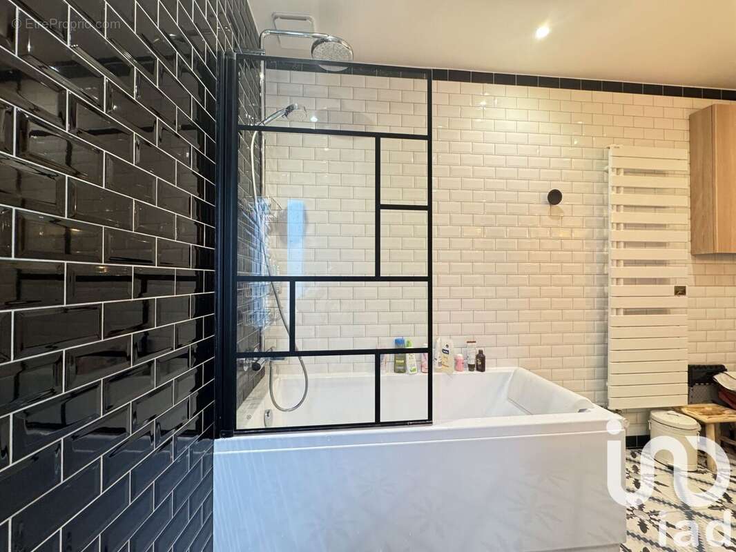 Photo 7 - Maison à LES CLAYES-SOUS-BOIS