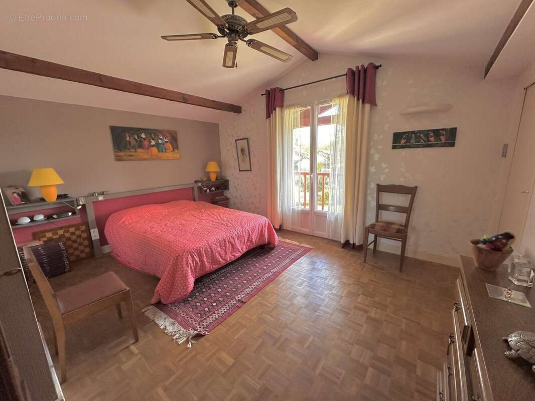 Maison 145 m² à Mont-De-Marsan  - photo 9