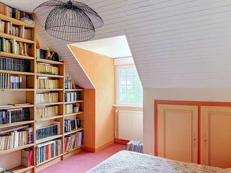 Plouhinec (29780) – Propriété de caractère de 195 m² sur 5 140 m² de terrain – À deux pas de l'océan - photo 12