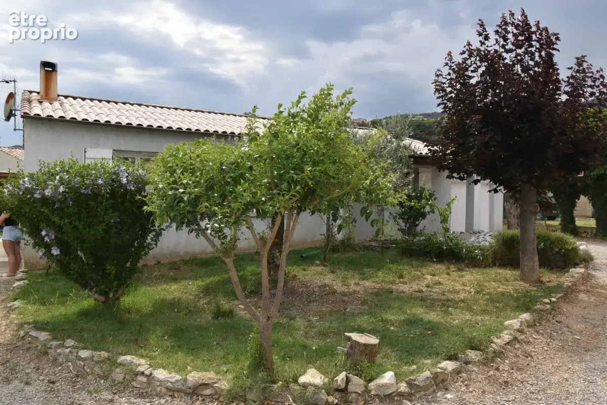 Vente Maison de Plain-Pied T5-4 avec Piscine et Garages – Peyruis (04) - photo 17