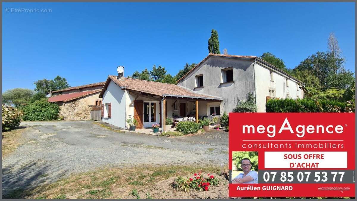 Maison à BRESSUIRE