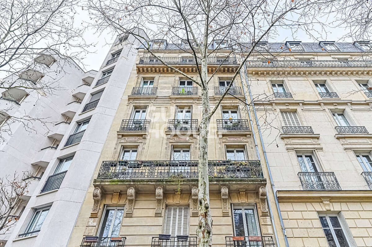 Appartement à PARIS-12E