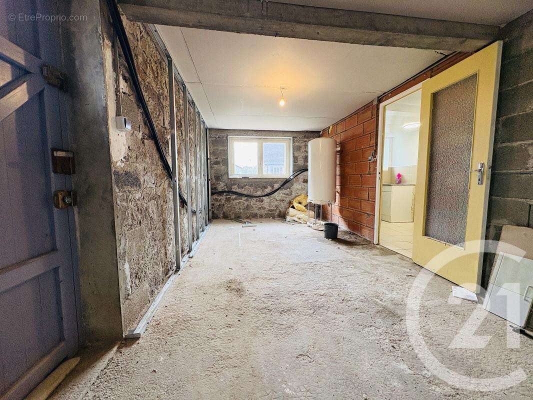 Maison 95 m² à Rilhac-Rancon  - photo 32