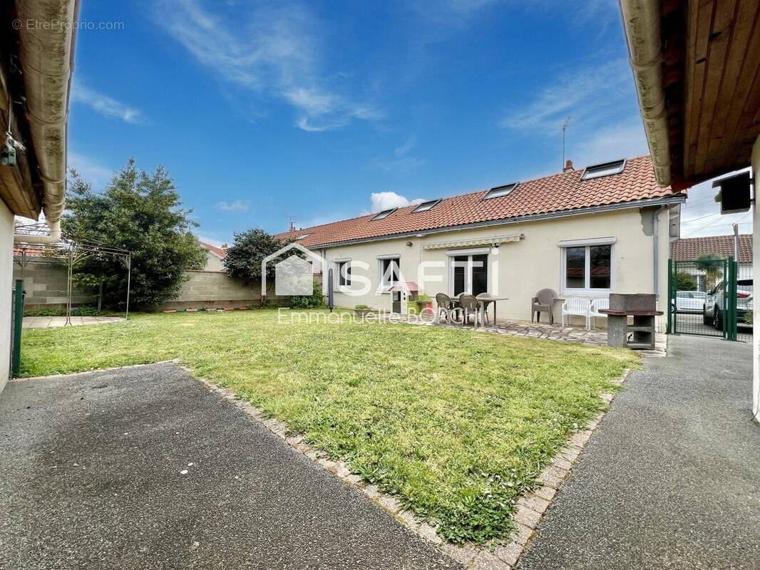 Photo 1 - Maison à SAINT-SEBASTIEN-SUR-LOIRE