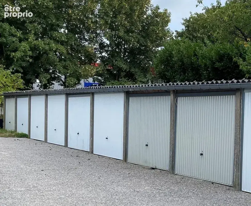 Parking à VILLENEUVE-D'ASCQ