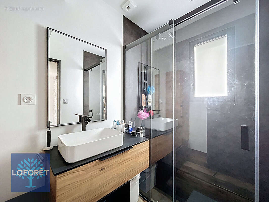 Maison à SAINT-BRICE-EN-COGLES