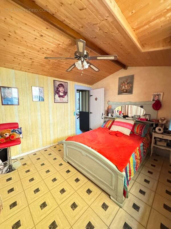 Belle maison familiale non mitoyenne 6 pièces à vendre - 120 m² avec jardin et garage - AULNAY SOUS BOIS 12 minutes de Paris - photo 10