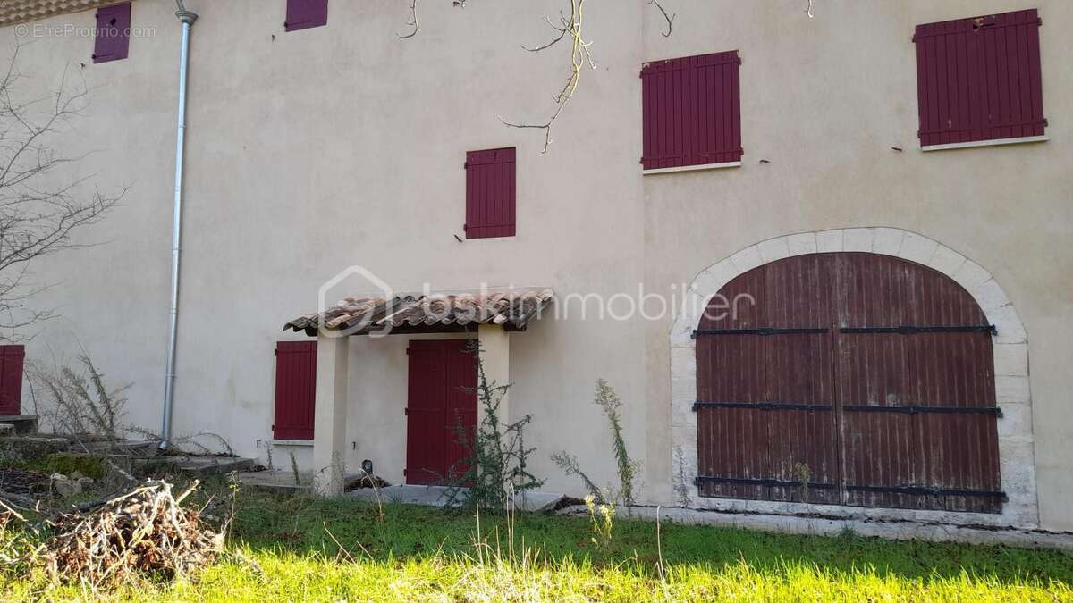 NOUVELLE BAISSE DE PRIX de 12% (à prévoir) pour cette BASTIDE en pierres à rénover MANOSQUE - photo 17