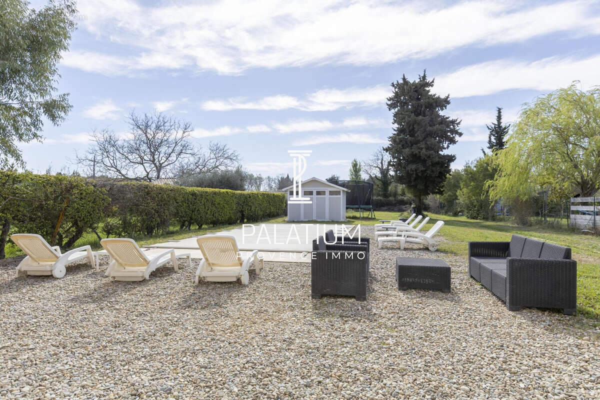 Maison à PELISSANNE